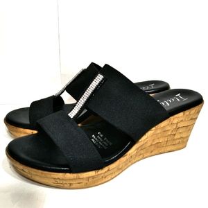 Italiana Khloe 6 1/2 M Black Wedge